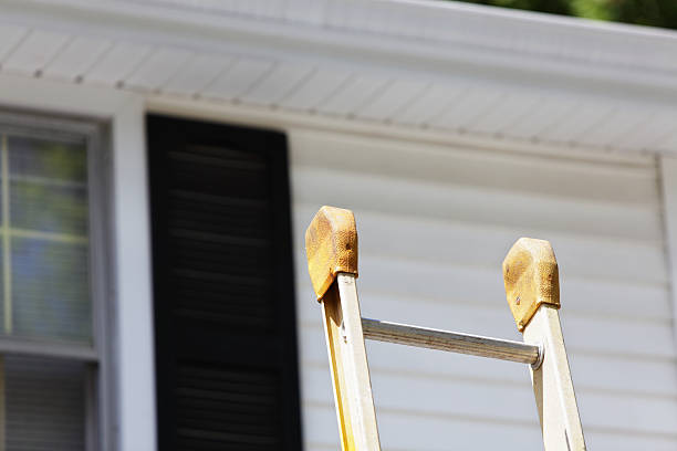 Best Residential Vinyl Siding Installation  in Claremont, NH