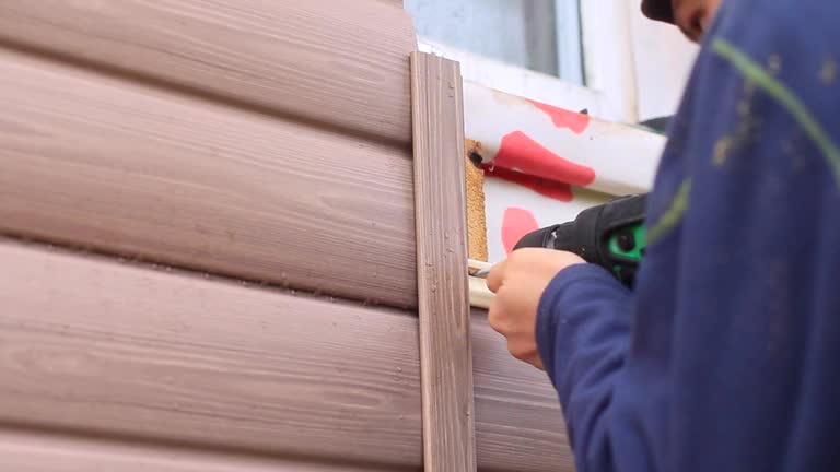 Best Stucco Siding  in Claremont, NH